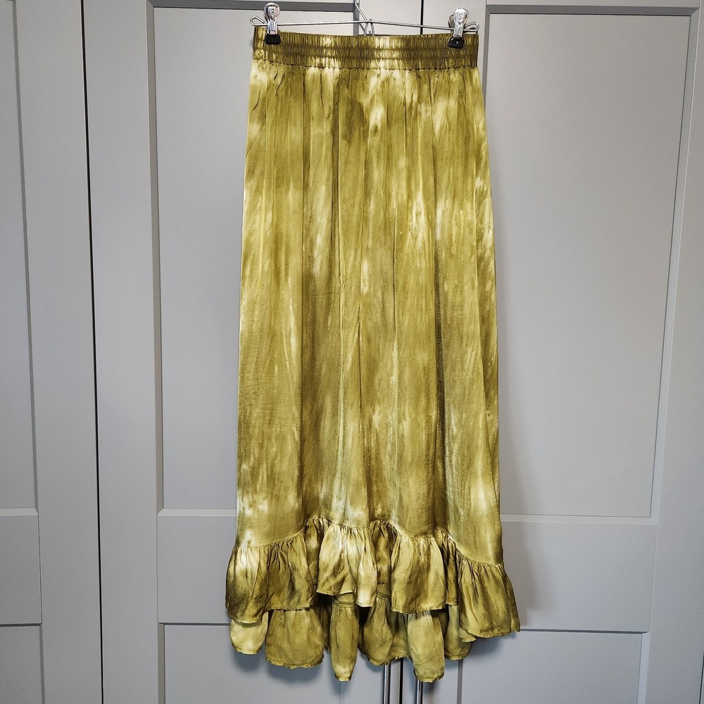 New INDUSTRY Republic Clothing Soft Green Tie Dye Ruffle Boho Skirt Small NWT
